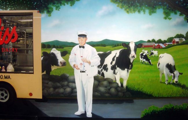 Bliss Dairy Farm Mural, 11′ x 8’5″, 2013, painted in Bliss Restaurant and Dairy, Attleboro, Massachusetts, by Artists Charles C. Clear III and Bonnie Lee Turner